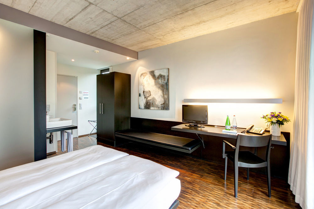 Hotel Kreuzlingen Am Hafen Extérieur photo