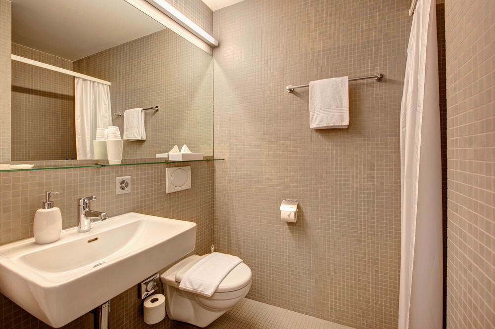 Hotel Kreuzlingen Am Hafen Extérieur photo